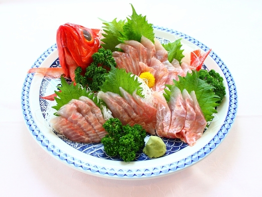 【銚子釣り金目鯛姿造り２名様に１尾】金目鯛姿造り＆オードブル３種、千葉県産豚肉料理